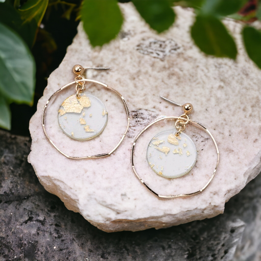 A Golden universe earrings