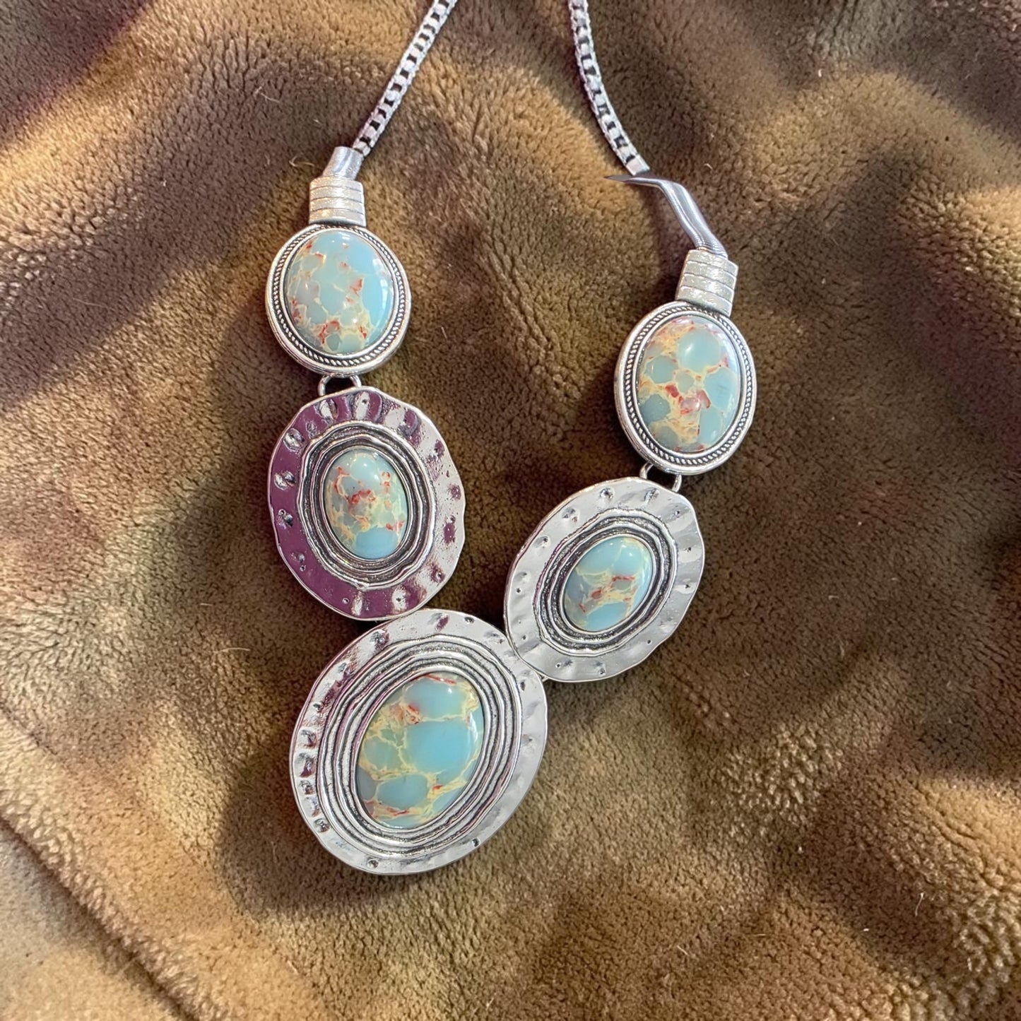 Native stones necklace