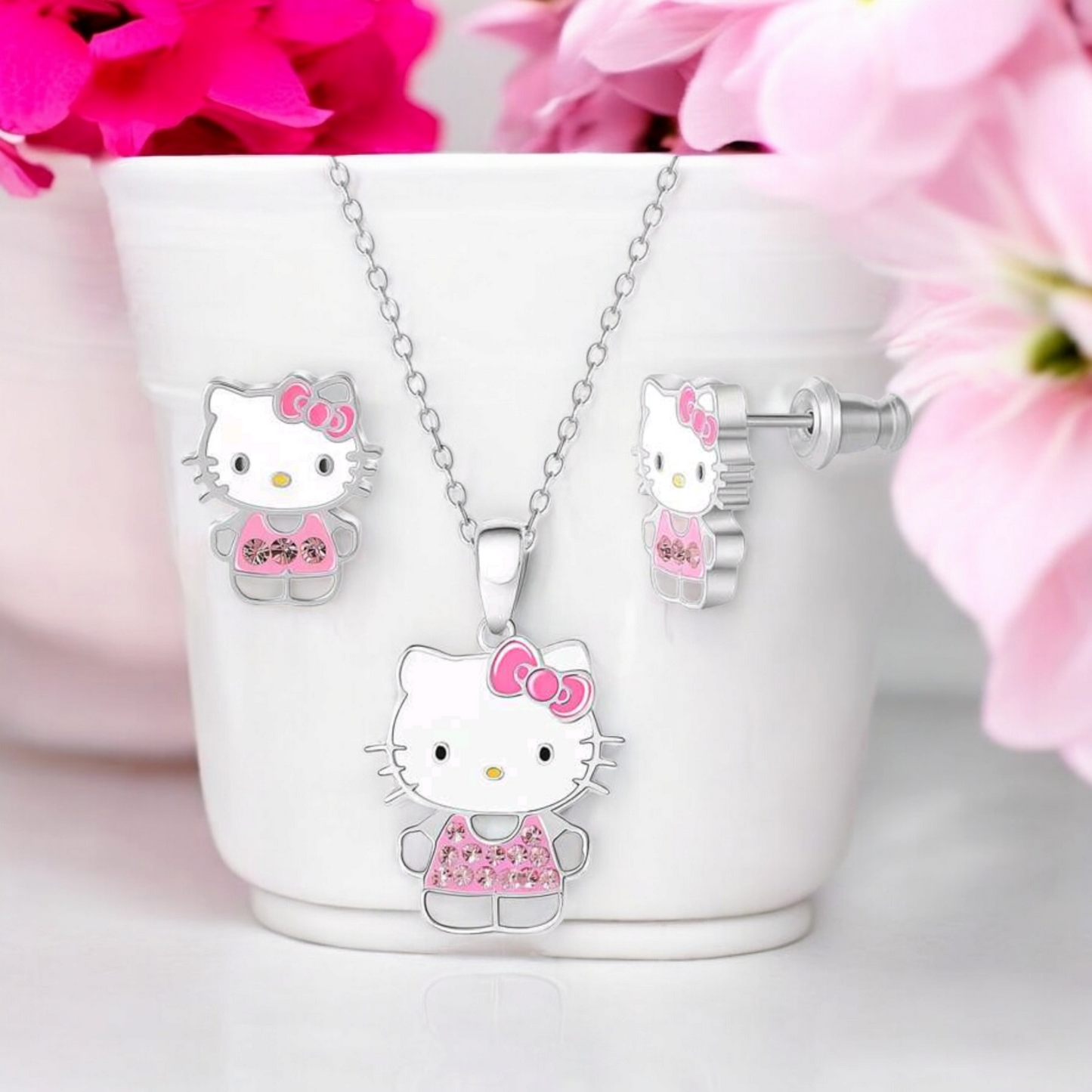 Hello kitty necklace set