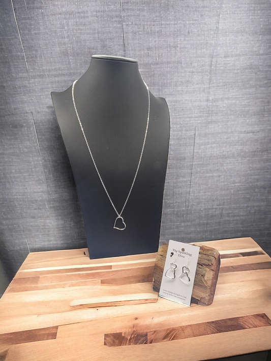 Double heartbeat necklace & earring set (necklace set)