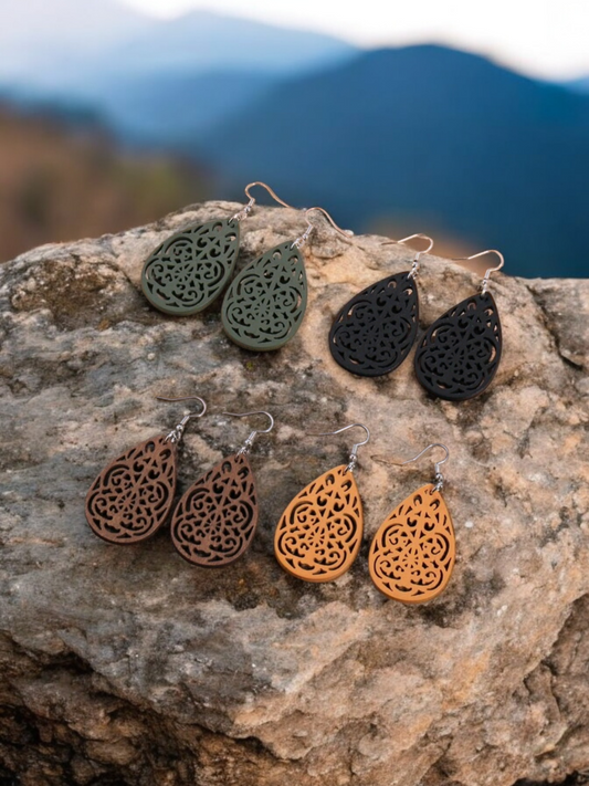 Ornately carved earrings (earrings)