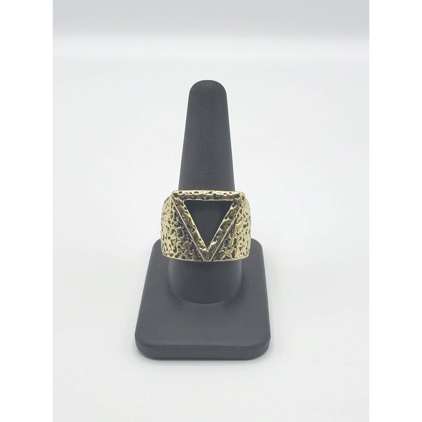Alpha urban mens ring