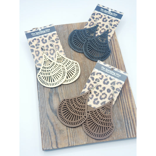 Lightweight wooden earrings (Jewelry)