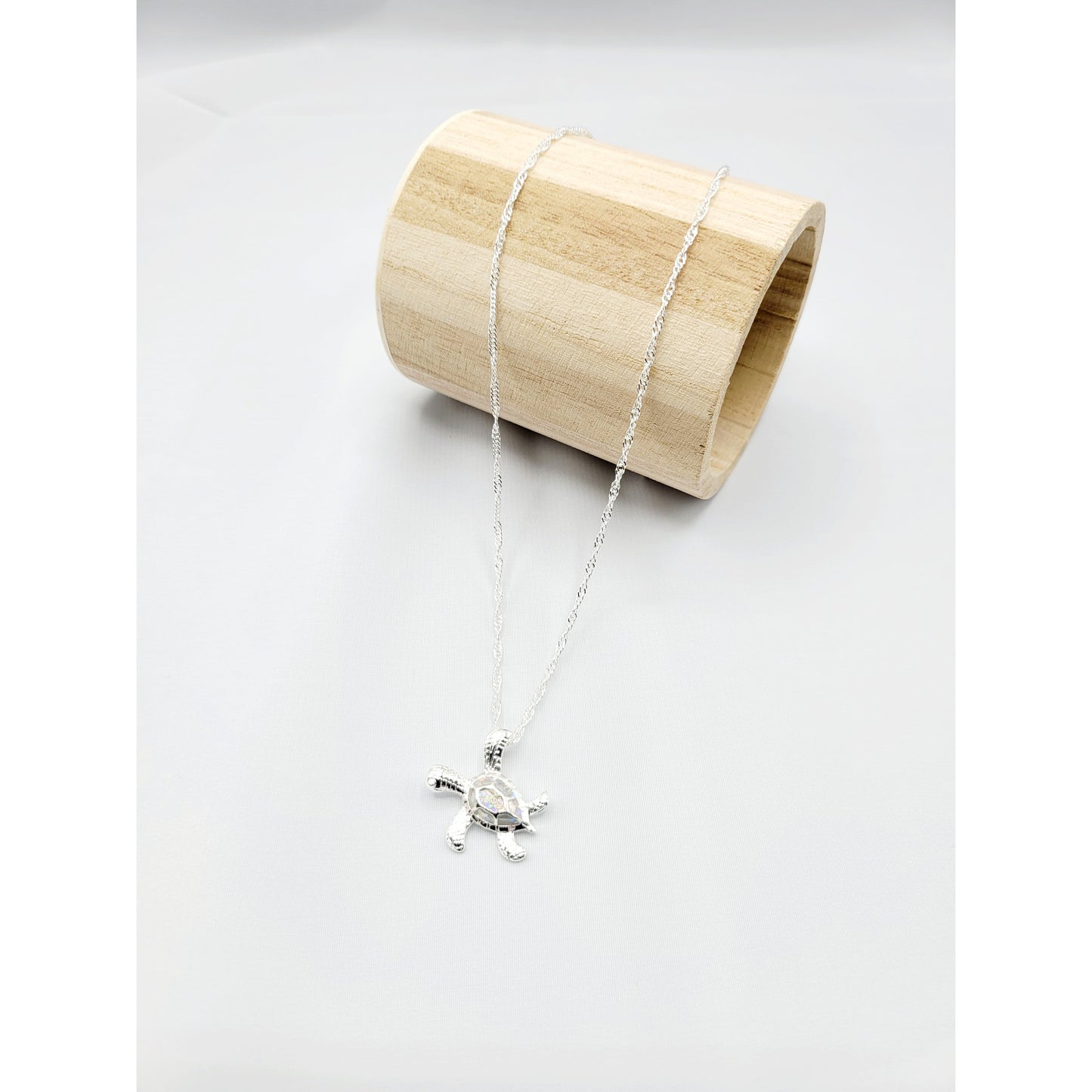 Turtle dreams necklace