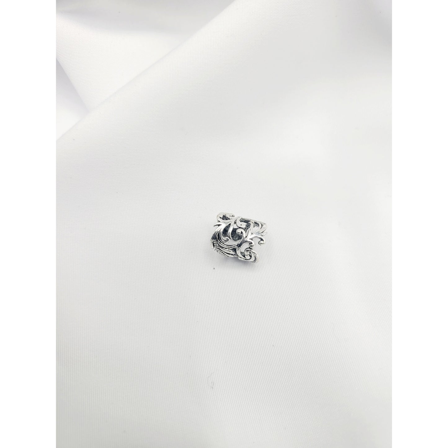 Scrolled earring cuff