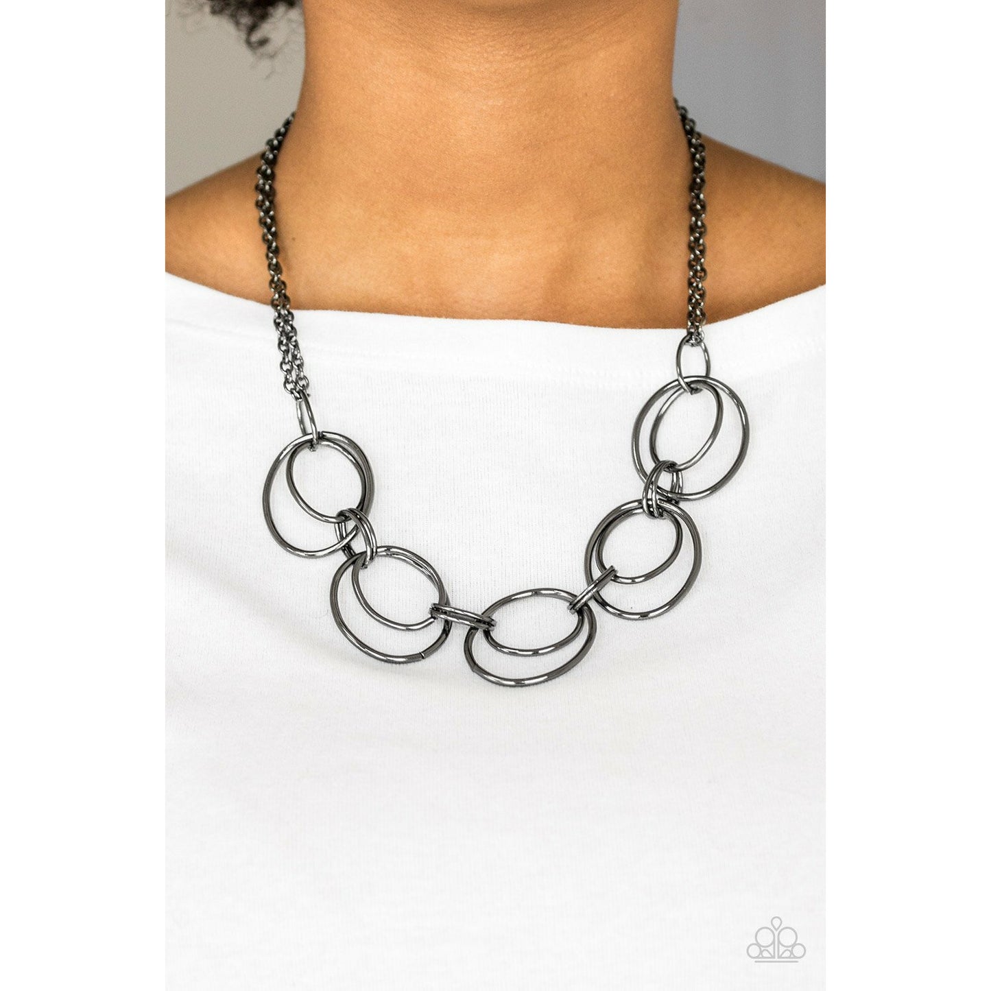 Urban Orbit - Black necklace