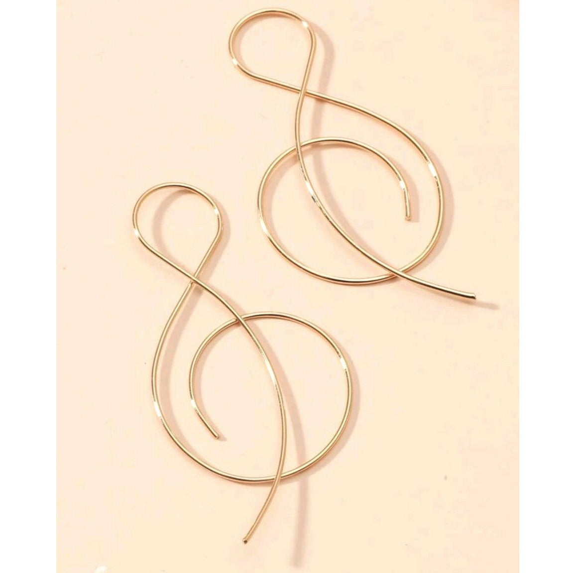 Golden note earrings