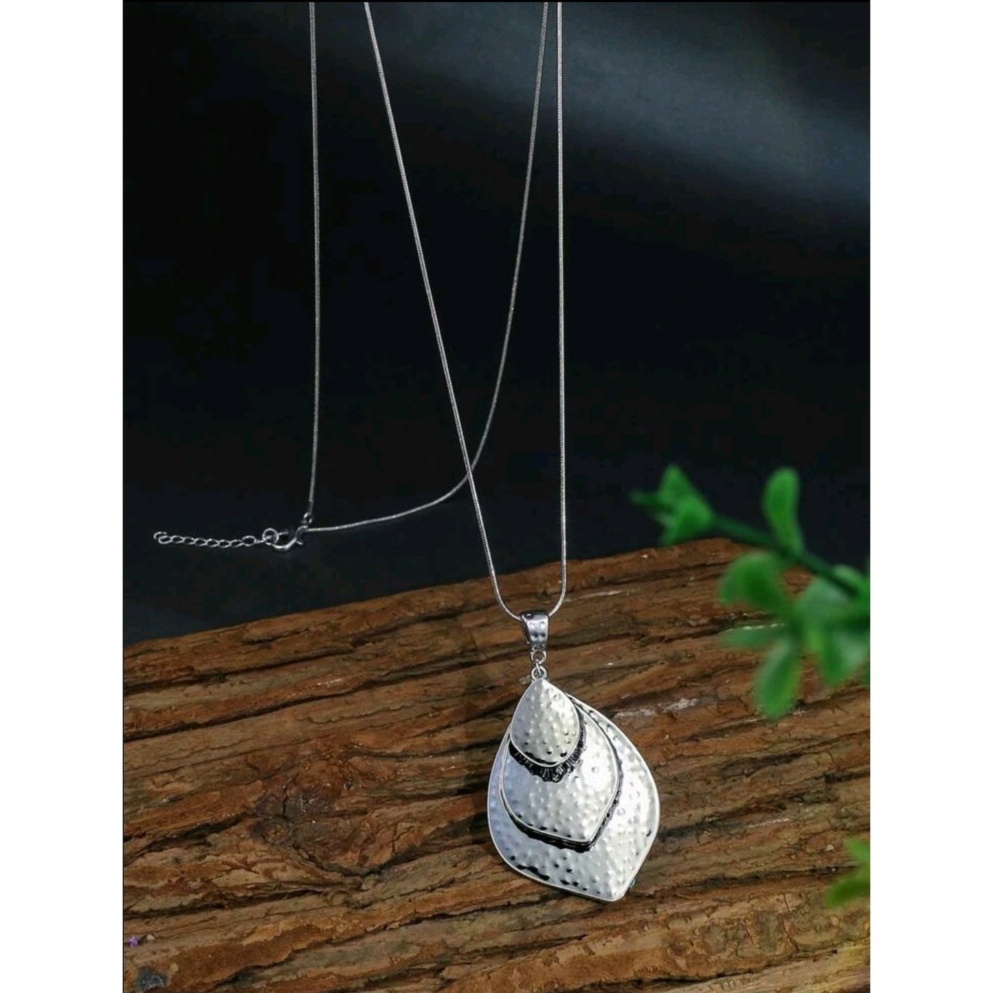 The shield necklace